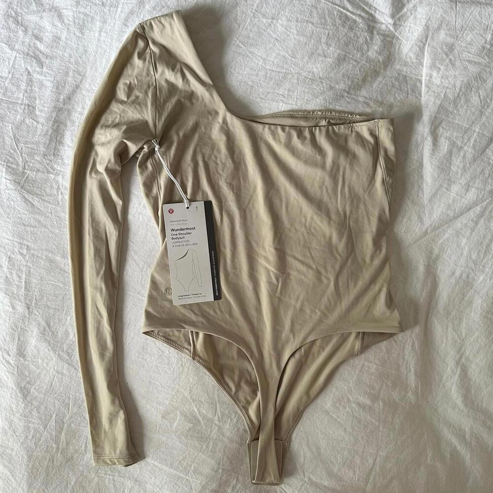 Lululemon Wundermost Nulu Long-Sleeve One-Shoulder Bodysuit Mojave Tan S NWT - Picture 2 of 6